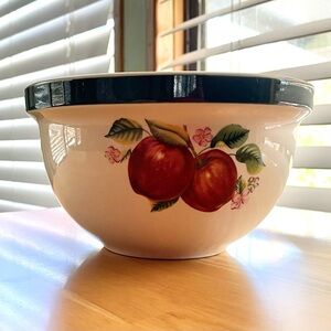 China Pearl - Apple Motif - Nesting Mixing Bowl 6 1/4" - Casuals Stoneware